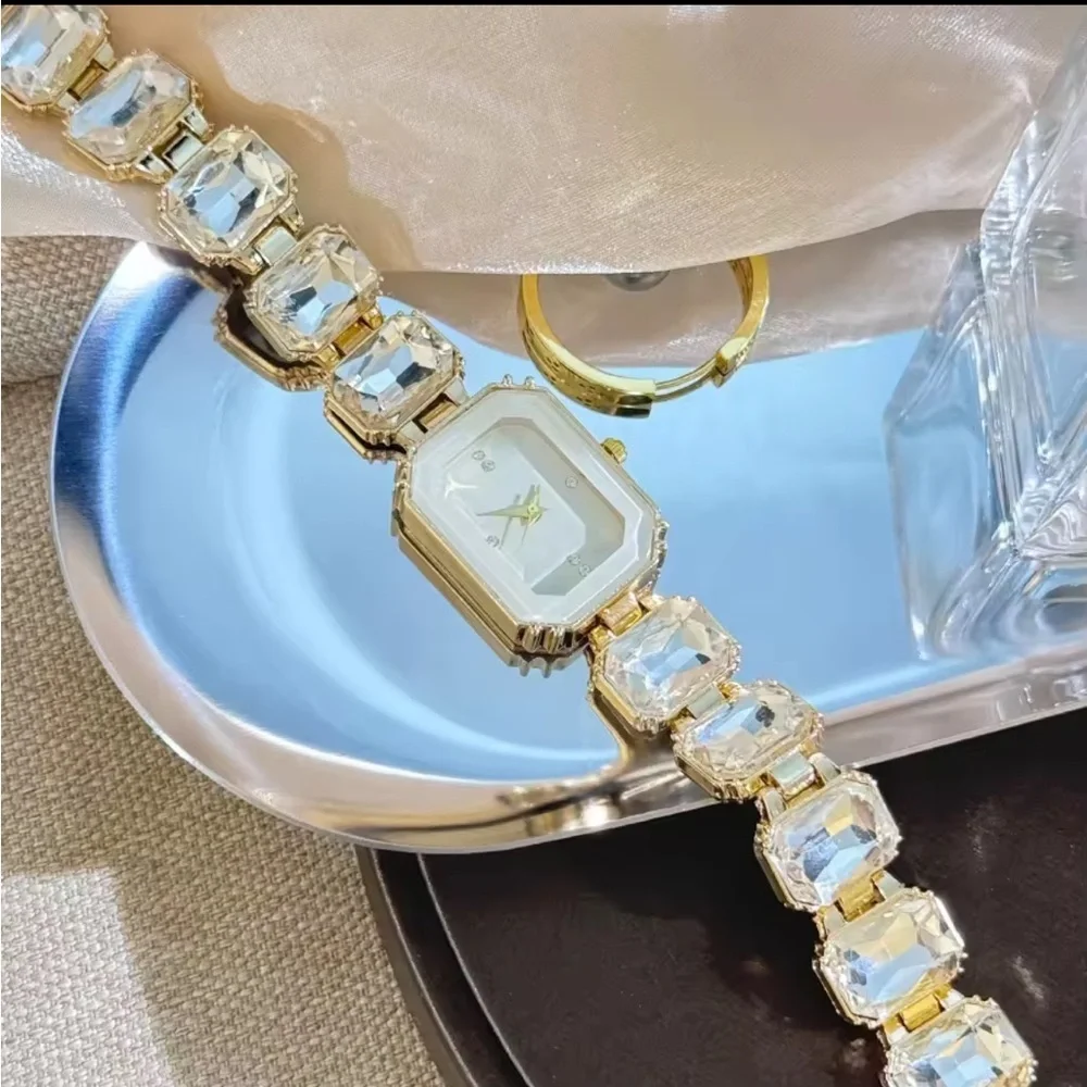 Anthropologie star trusted